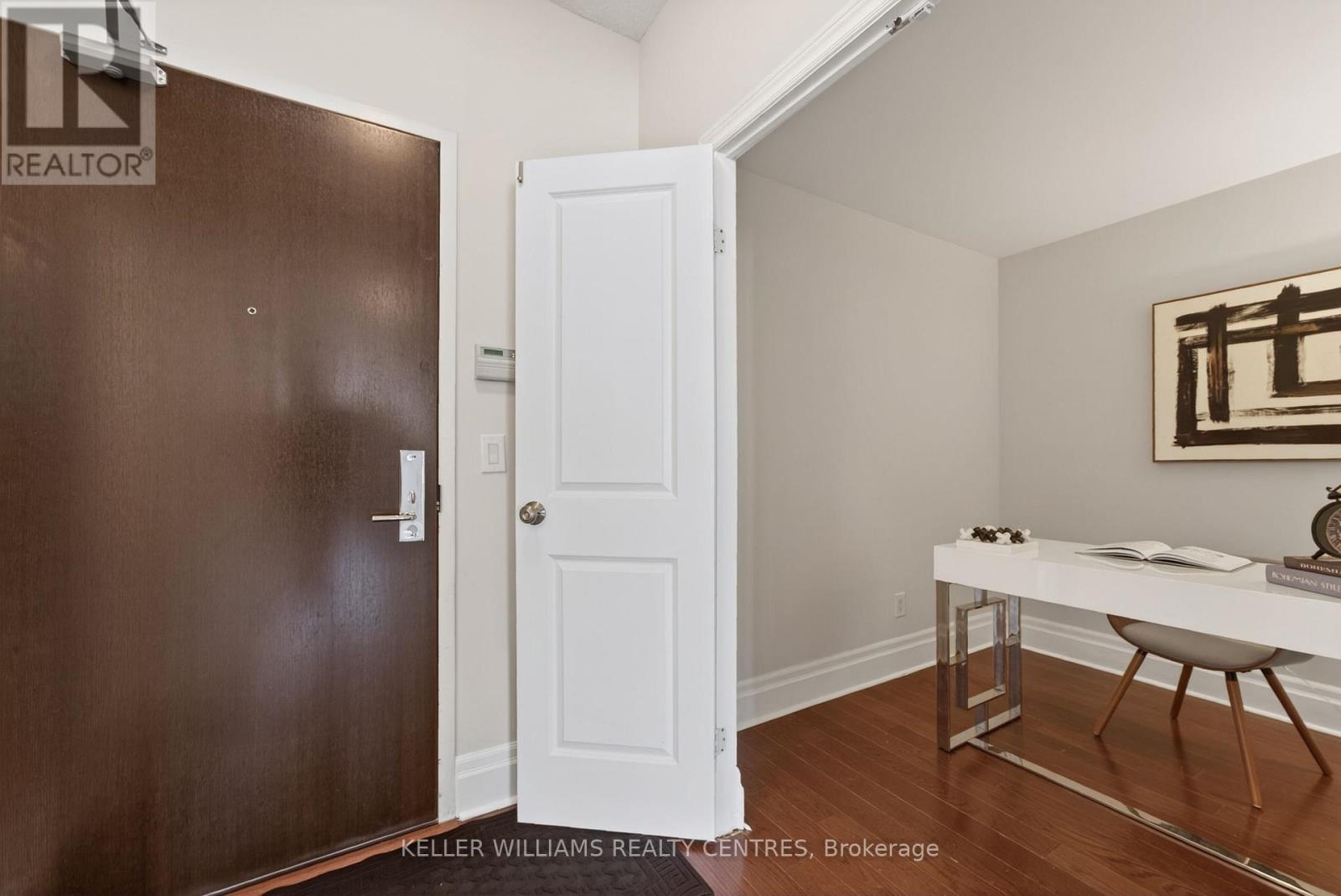 304 - 57 Upper Duke Crescent, Markham, Ontario  L6G 0B9 - Photo 6 - N13048476