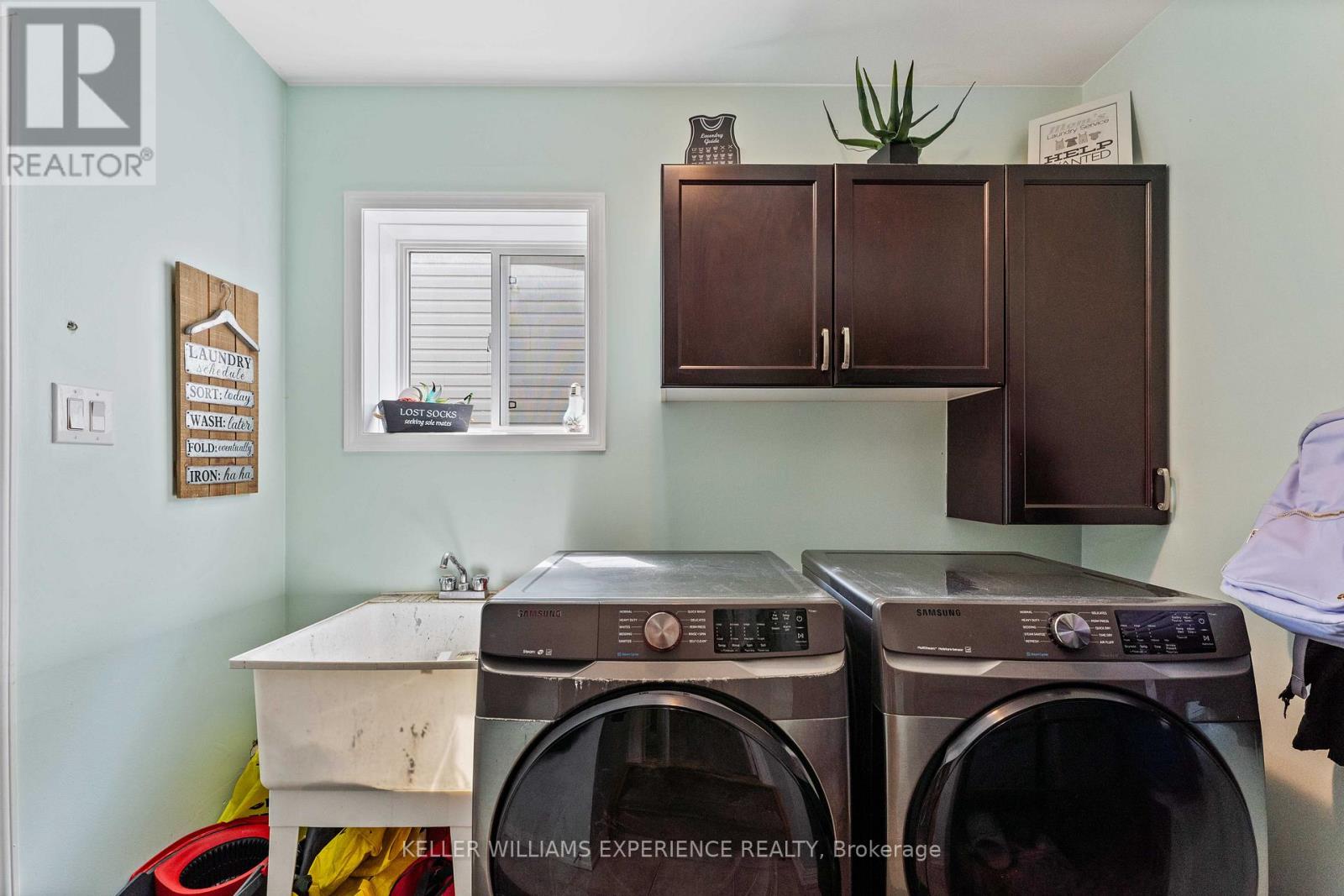 39 Stonemount Crescent, Essa, Ontario  L3W 0C5 - Photo 18 - N13048552