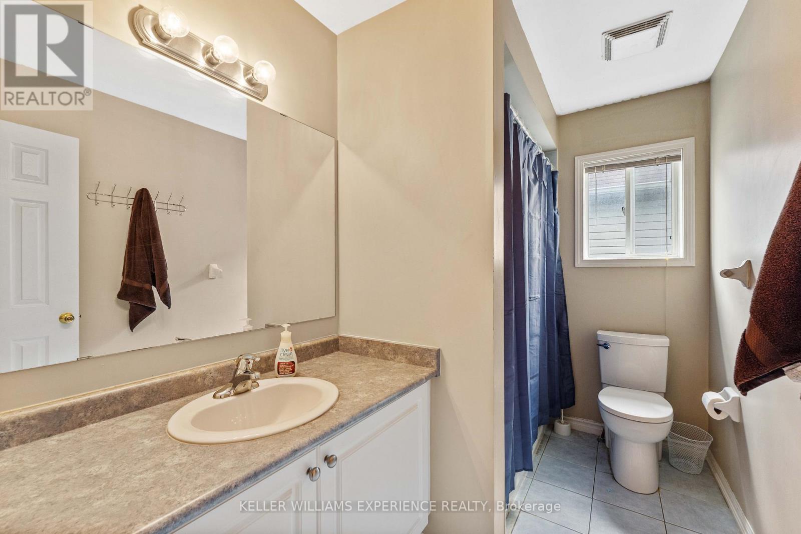 39 Stonemount Crescent, Essa, Ontario  L3W 0C5 - Photo 25 - N13048552