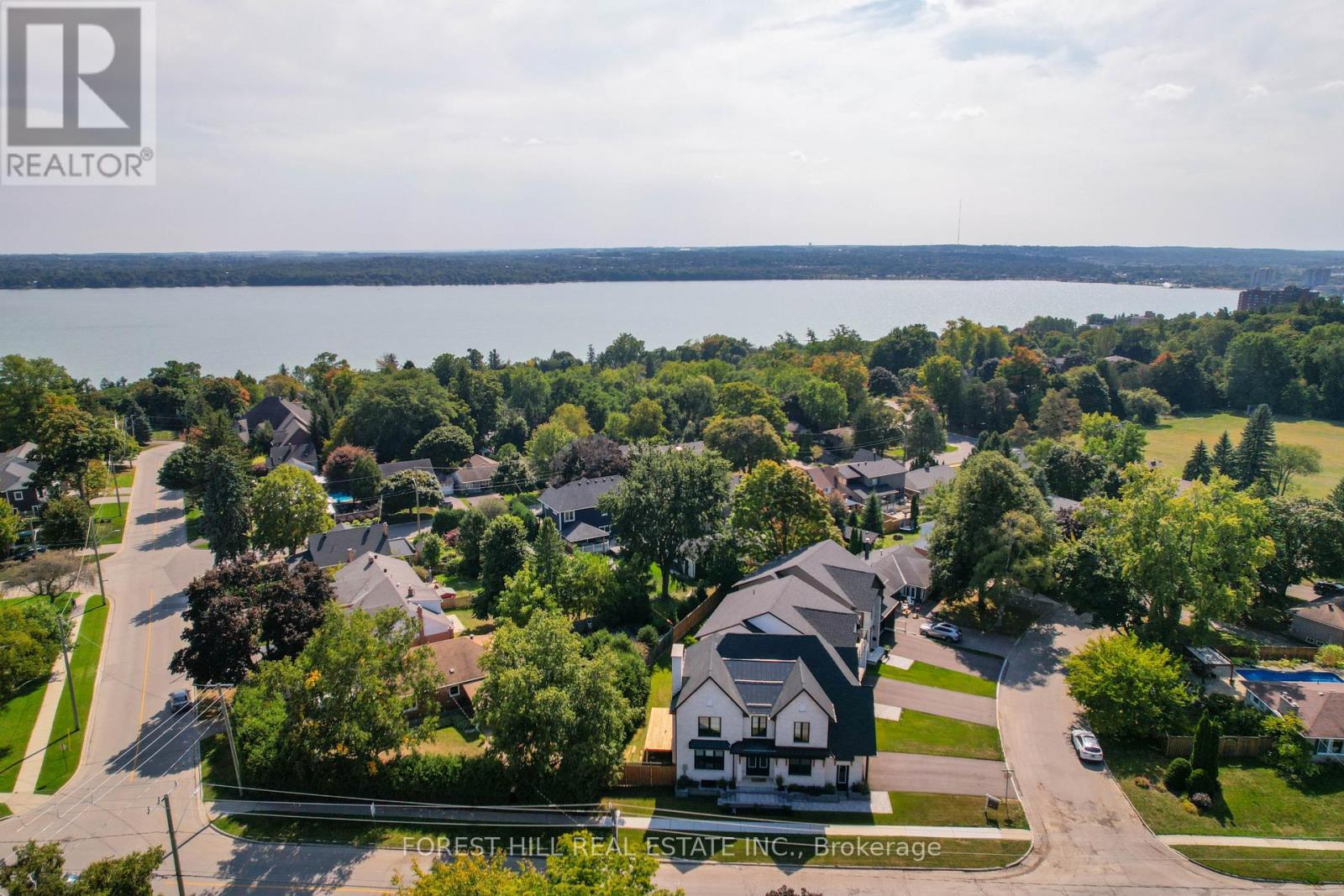 271 Codrington Street, Barrie (Codrington), Ontario  L4M 1S7 - Photo 1 - S13048348