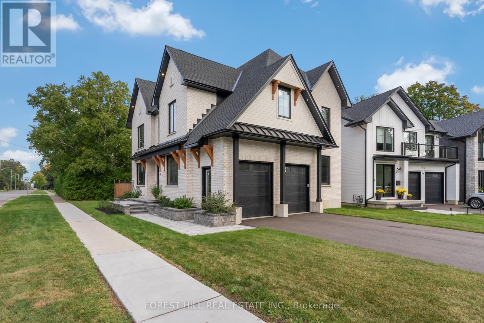 271 Codrington Street, Barrie (Codrington), Ontario  L4M 1S7 - Photo 2 - S13048348