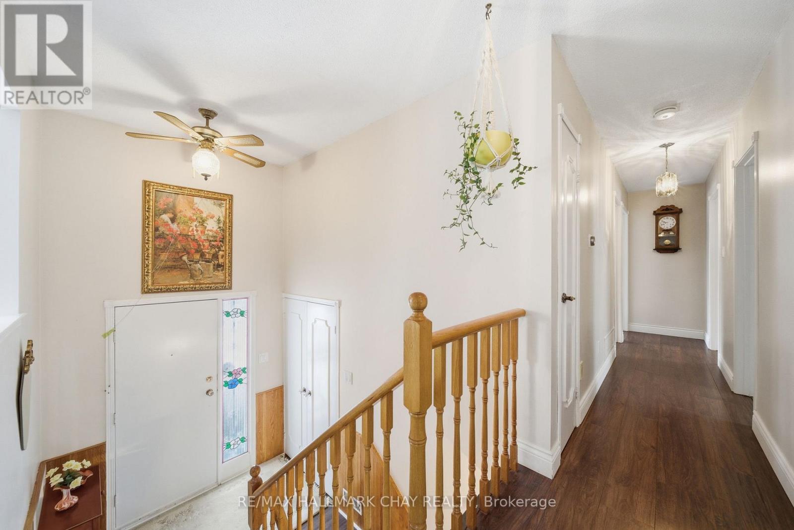 5 Austen Lane, Barrie, Ontario  L4N 4V5 - Photo 4 - S13048392