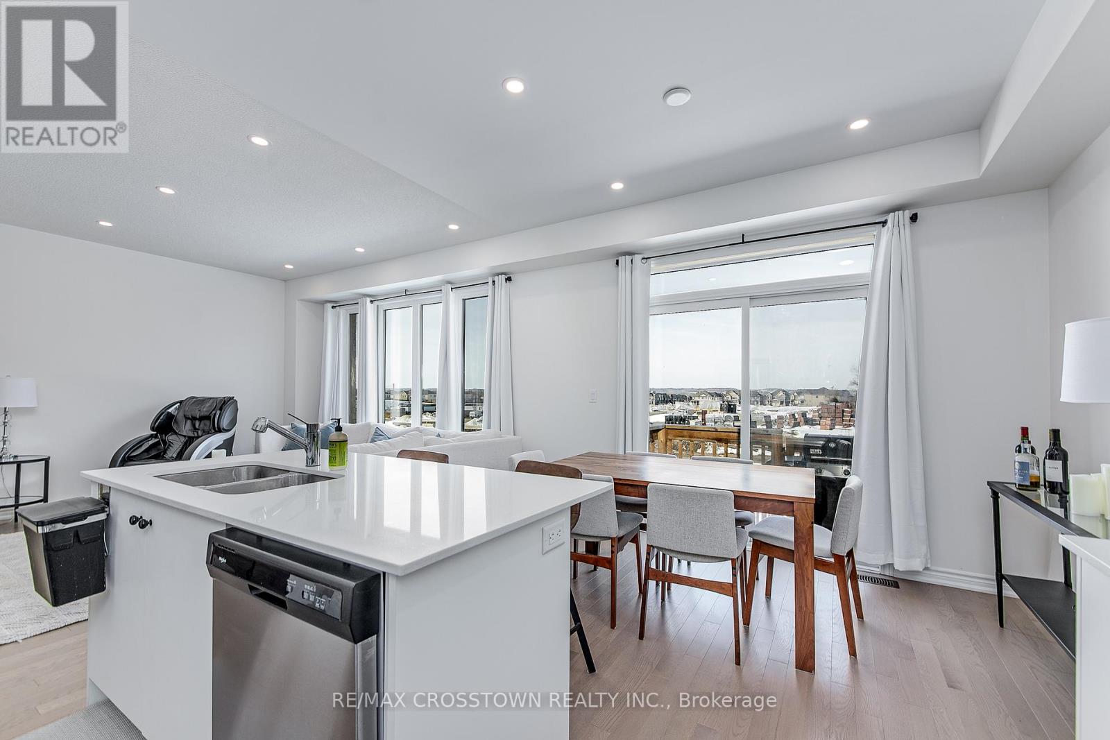 10 Greer Street, Barrie, Ontario  L4N 8M4 - Photo 17 - S13048436