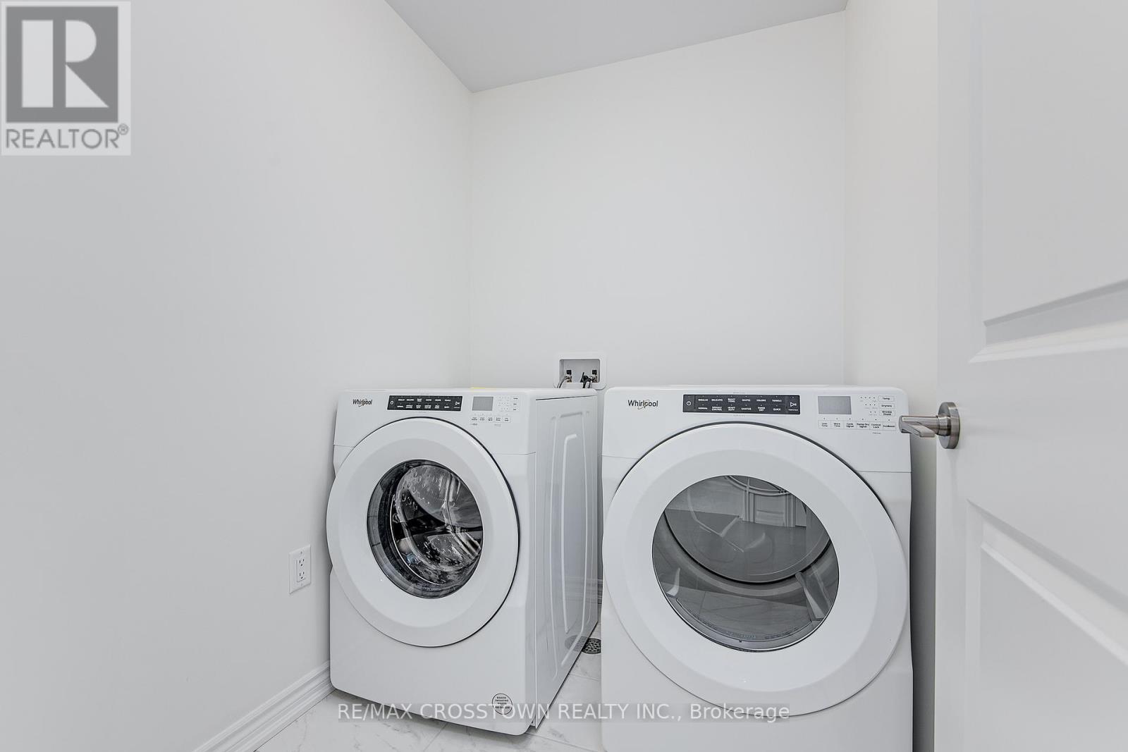 10 Greer Street, Barrie, Ontario  L4N 8M4 - Photo 31 - S13048436