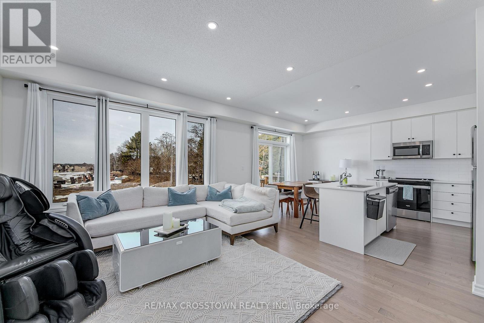 10 Greer Street, Barrie, Ontario  L4N 8M4 - Photo 7 - S13048436