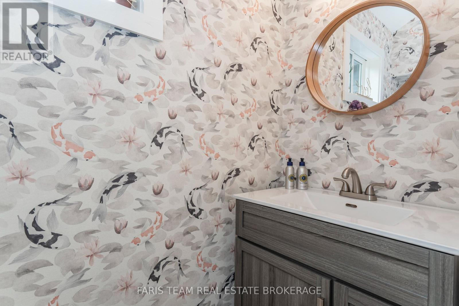 83 King Road, Tay, Ontario  L0K 2C0 - Photo 15 - S13048606