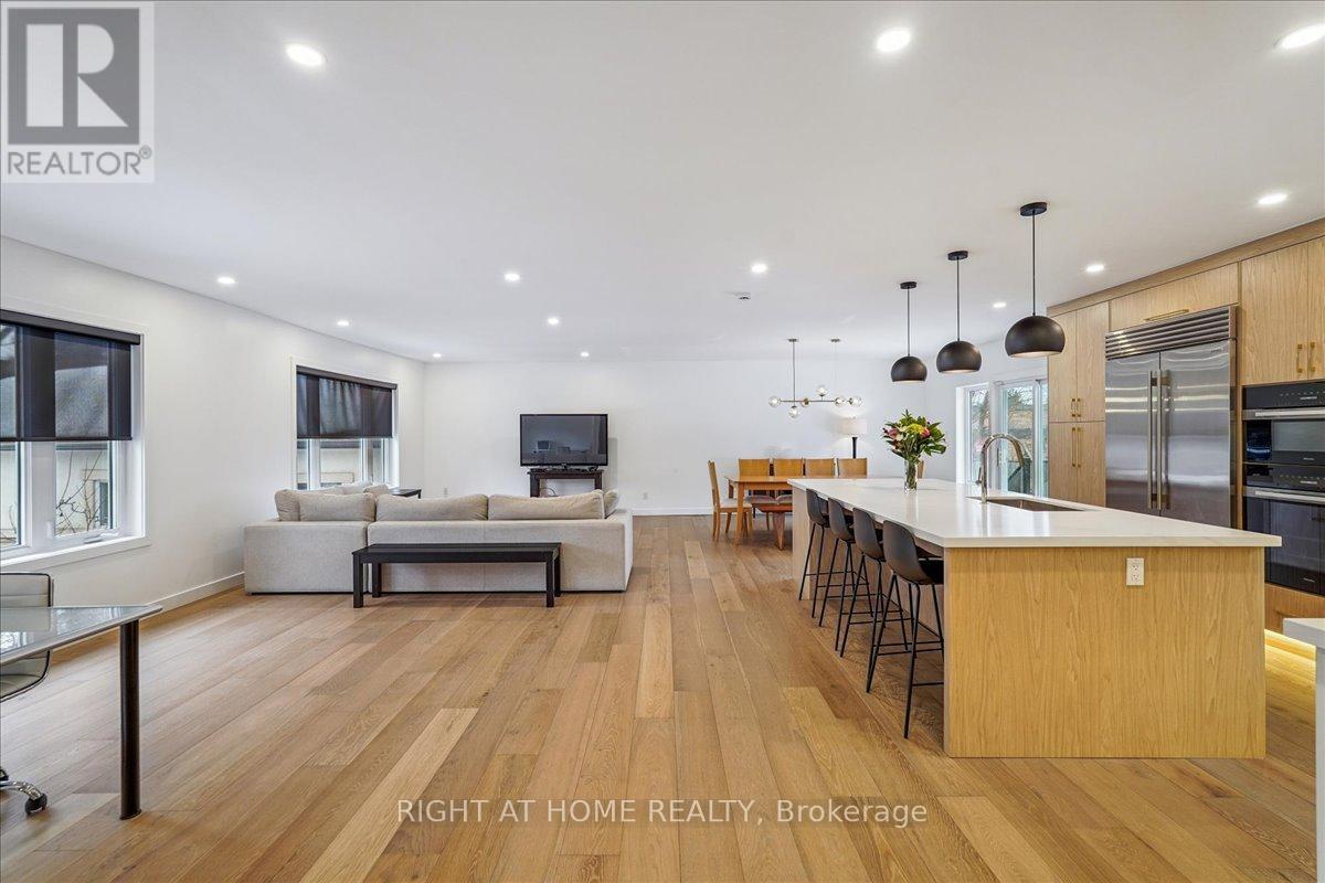 2090 Stonehouse Crescent, Mississauga, Ontario  L5H 3J1 - Photo 12 - W12874118