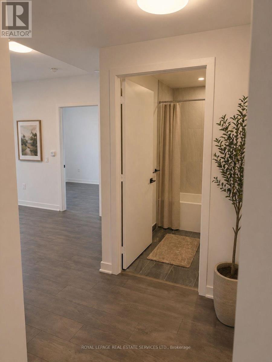 1206 - 1185 Dupont Street, Toronto, Ontario  M6H 0G5 - Photo 11 - W13043244