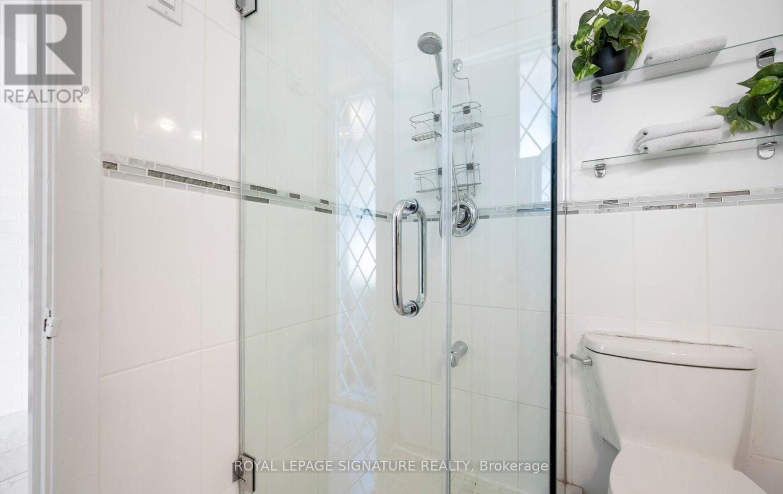 60 Hinton Road, Toronto, Ontario  M9W 2V7 - Photo 23 - W13047538