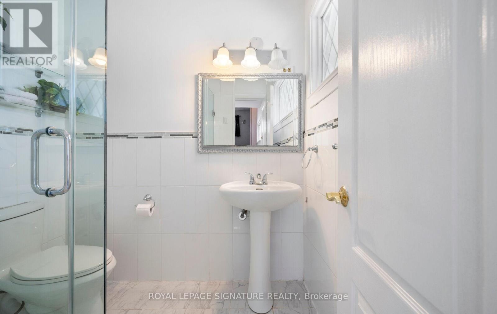 60 Hinton Road, Toronto, Ontario  M9W 2V7 - Photo 22 - W13047538