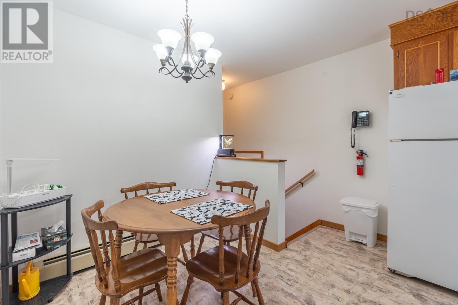 145 Poplar Drive, Cole Harbour, Nova Scotia  B2W 2K7 - Photo 9 - 202608727