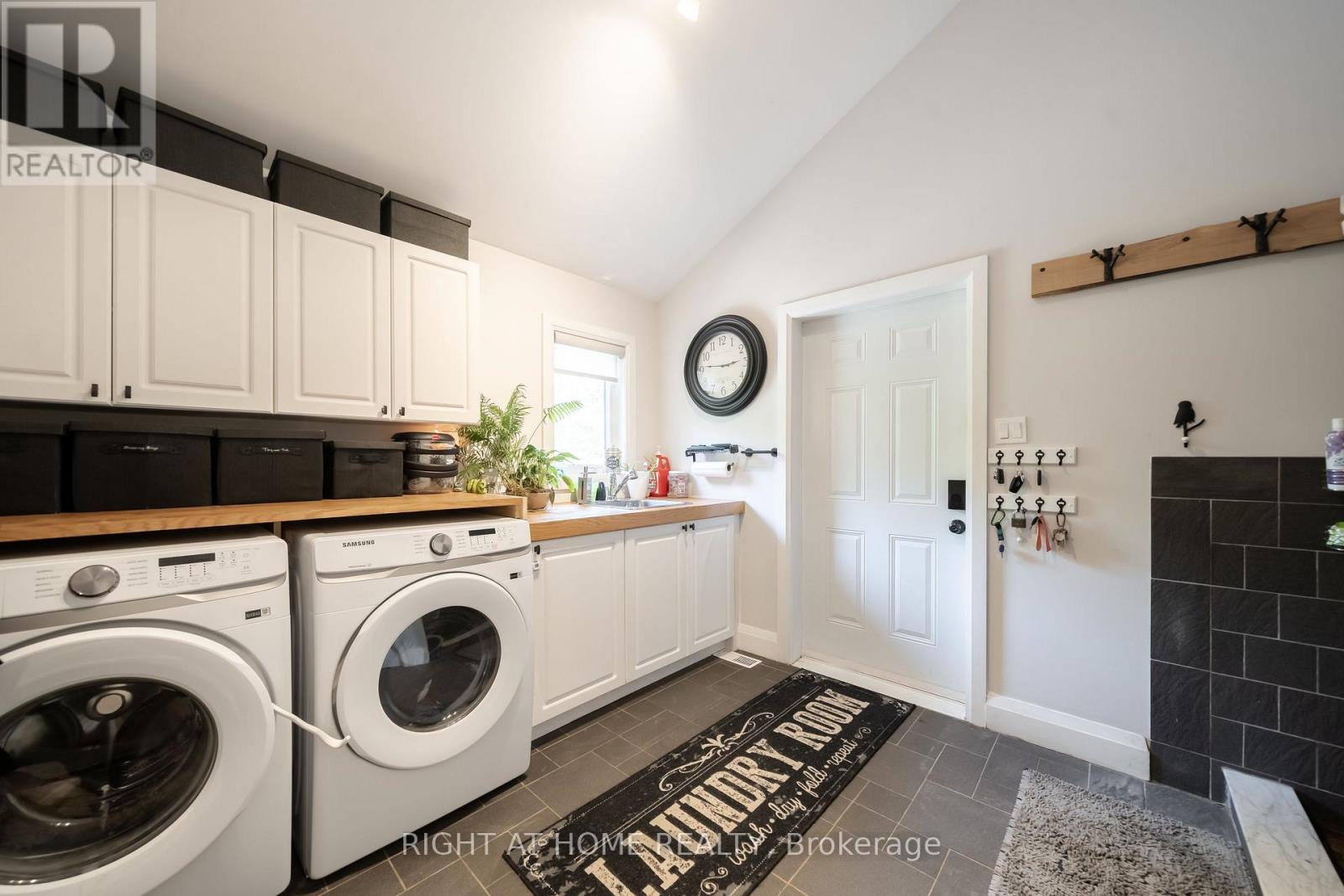 12028 Highway 118 Highway, Dysart Et Al, Ontario  K0M 1S0 - Photo 27 - X12422903