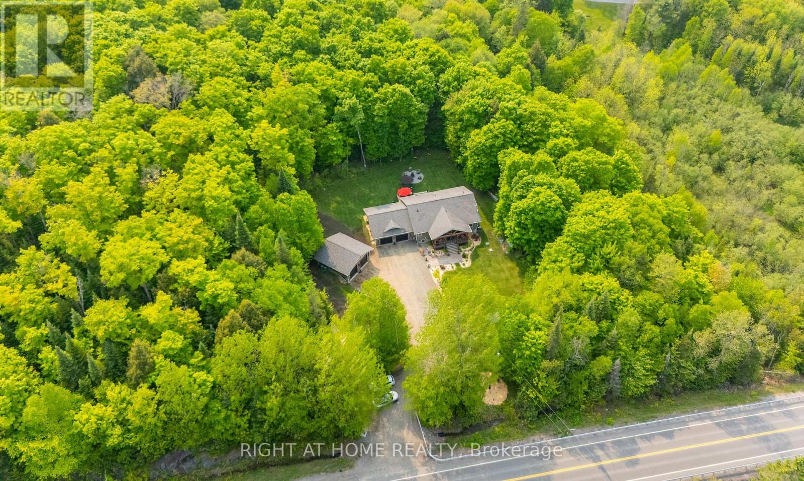 12028 Highway 118 Highway, Dysart Et Al, Ontario  K0M 1S0 - Photo 45 - X12422903