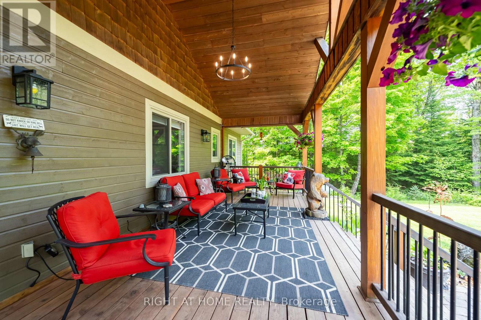 12028 Highway 118 Highway, Dysart Et Al, Ontario  K0M 1S0 - Photo 9 - X12422903