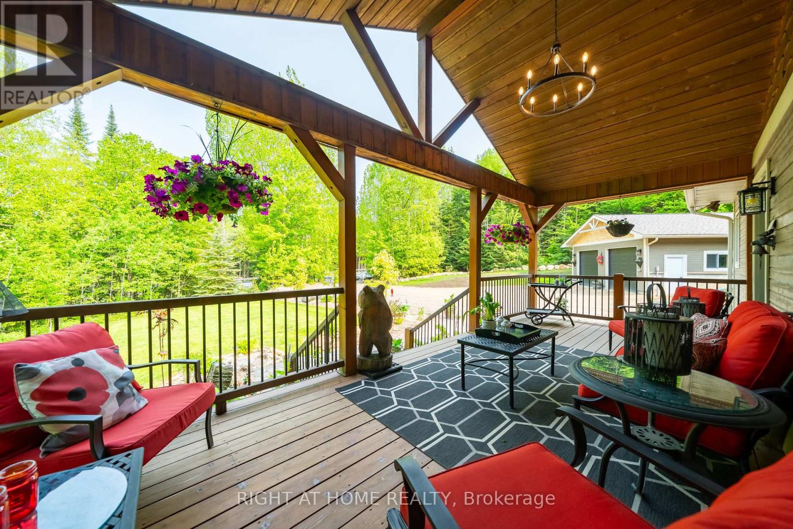 12028 Highway 118 Highway, Dysart Et Al, Ontario  K0M 1S0 - Photo 8 - X12422903