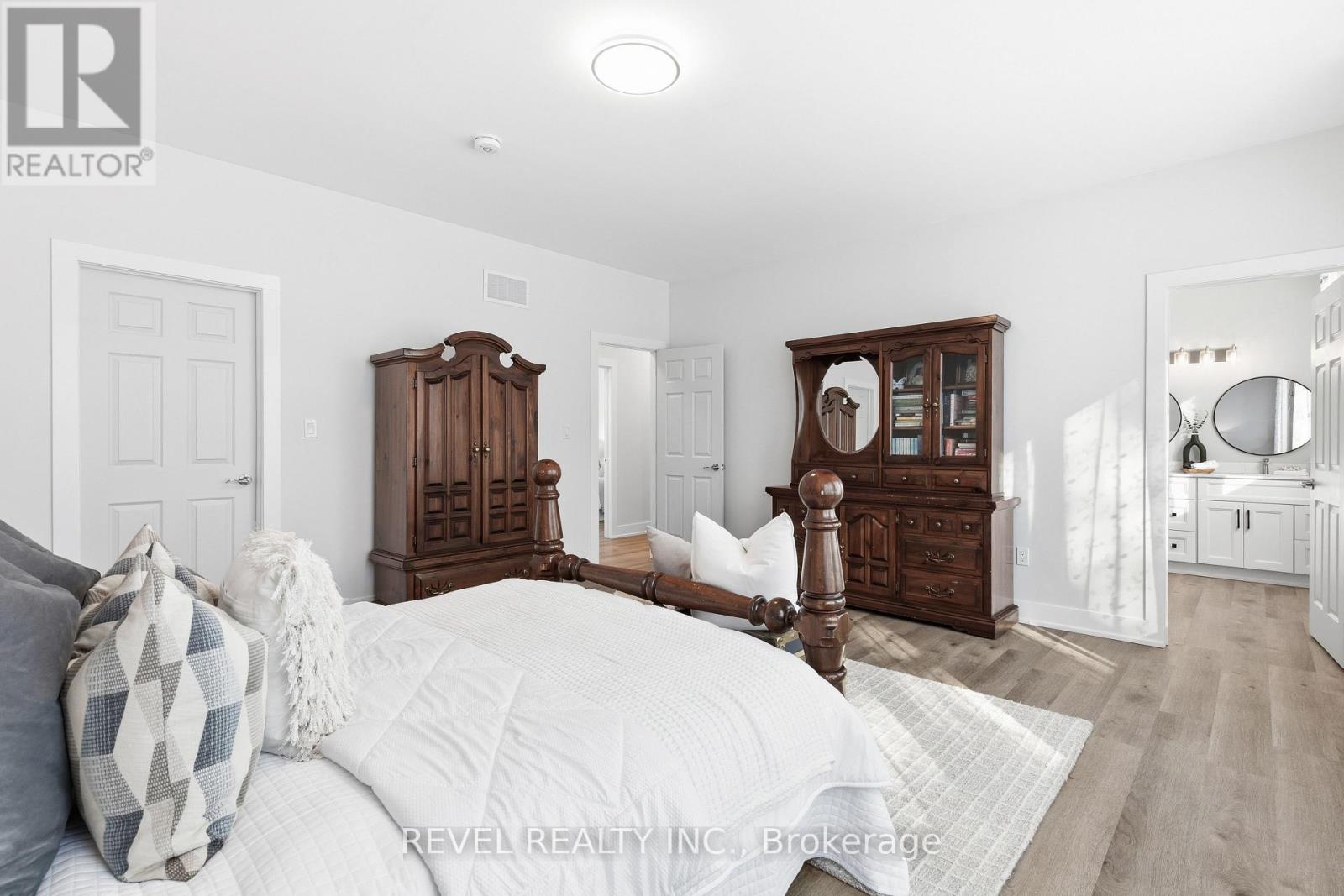 213 Pleasant Point Road, Kawartha Lakes, Ontario  K9V 4R6 - Photo 23 - X12756384