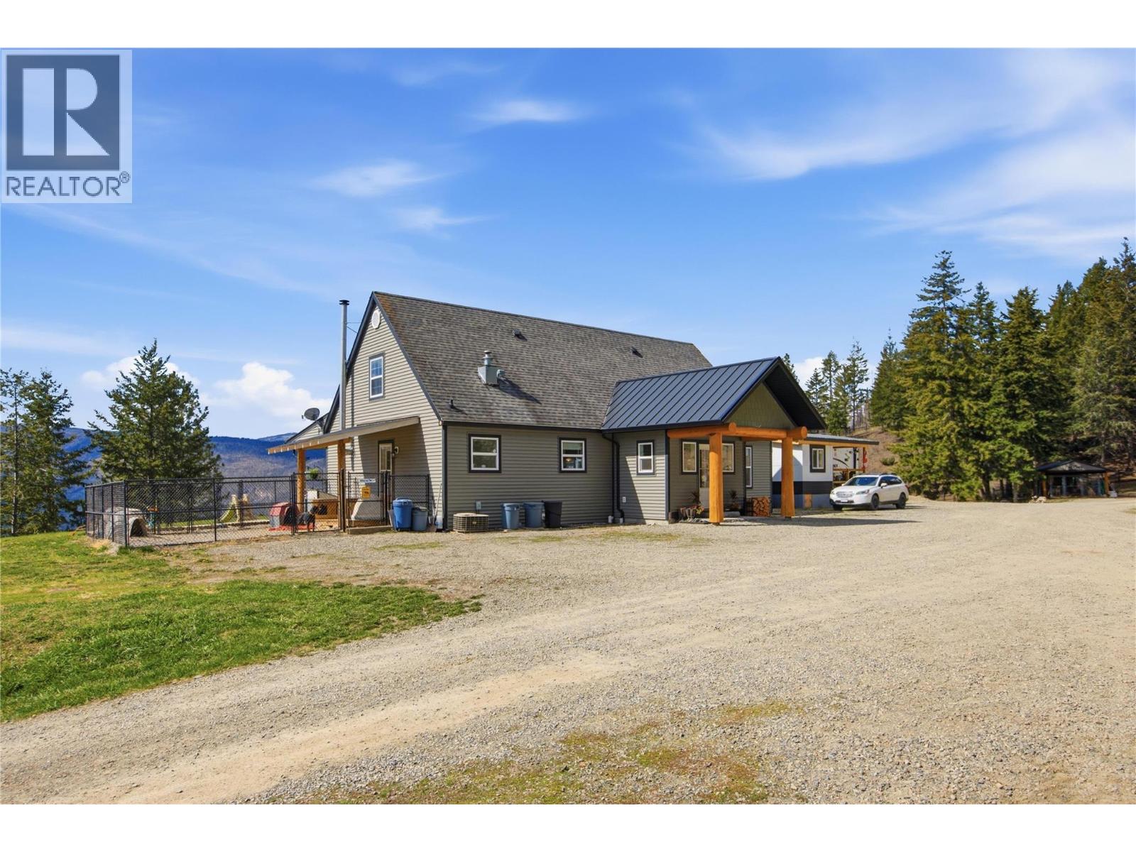 4205 Kristianson Road, Monte Lake, British Columbia  V0E 2N0 - Photo 3 - 10384973