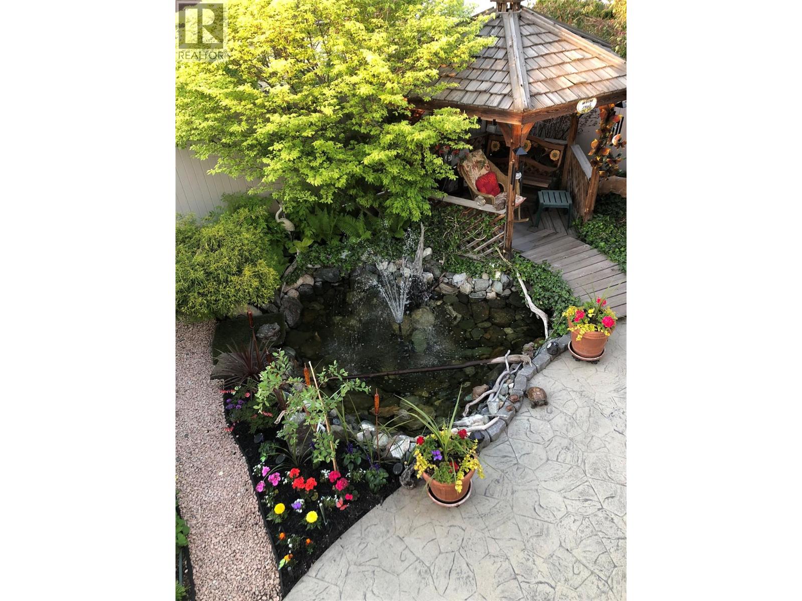 694 Lombard Street, Kamloops, British Columbia  V2C 5W6 - Photo 33 - 10384949