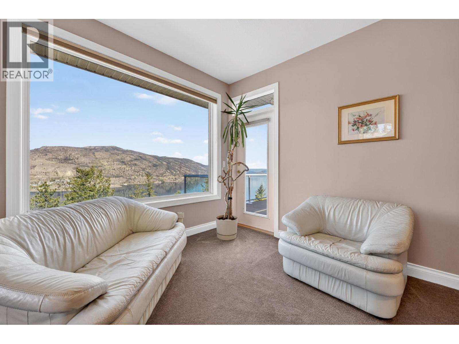 248 Pendragon Place, Kelowna, British Columbia  V1V 1N2 - Photo 23 - 10384885