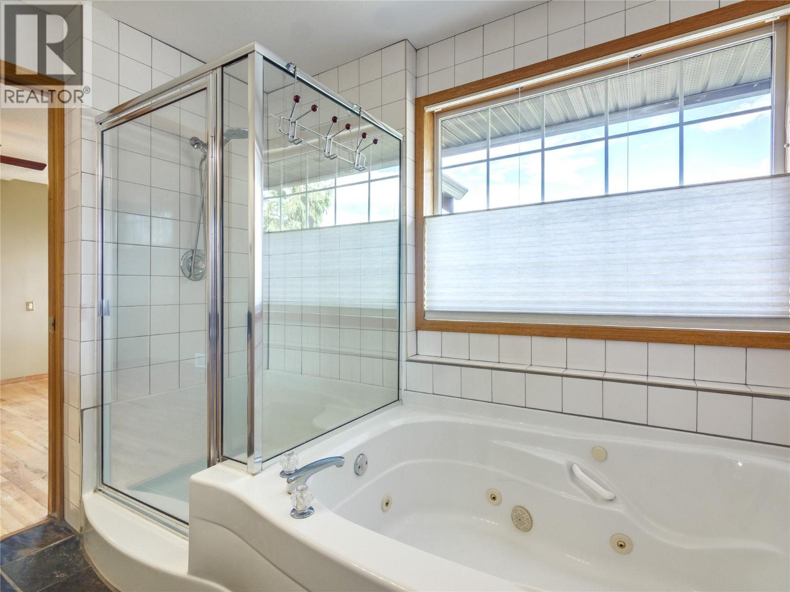 192 Lakehill Road, Kaleden, British Columbia  V0H 1K0 - Photo 43 - 10383604