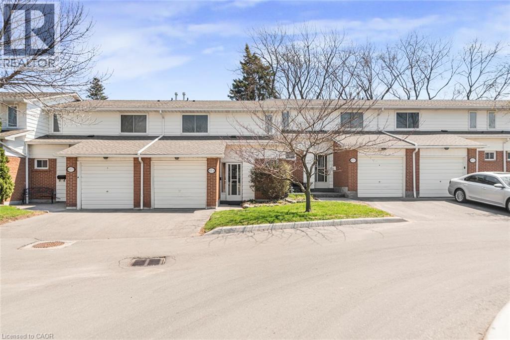 457 Woodview Road Unit# 4, Burlington, Ontario  L7N 2Z9 - Photo 2 - 40824460