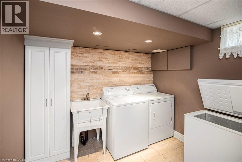 457 Woodview Road Unit# 4, Burlington, Ontario  L7N 2Z9 - Photo 34 - 40824460