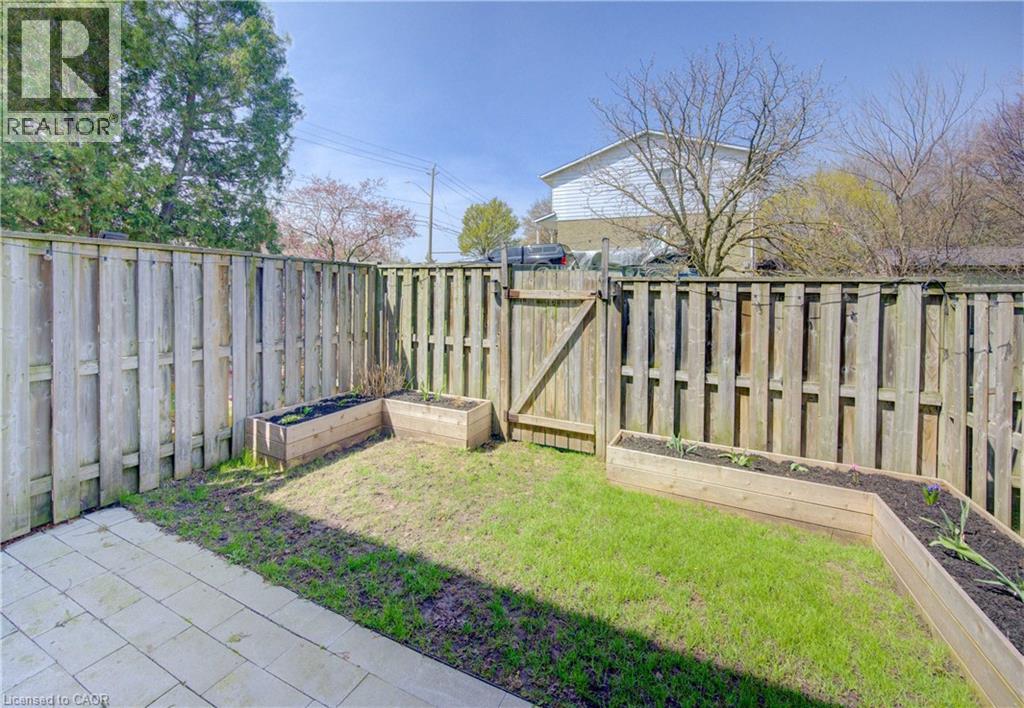 80 Old Country Drive Unit# 2, Kitchener, Ontario  N2E 2E5 - Photo 25 - 40824354