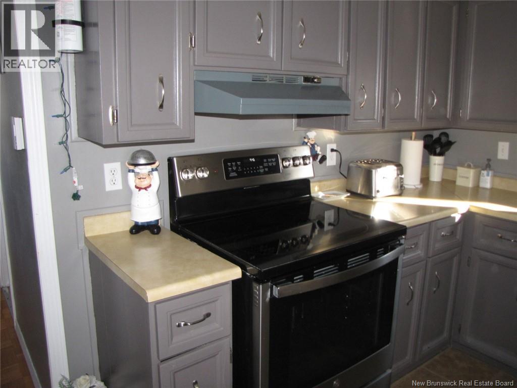 12 Pinetree Street, Moncton, New Brunswick  E1H 2Z6 - Photo 13 - NB135041