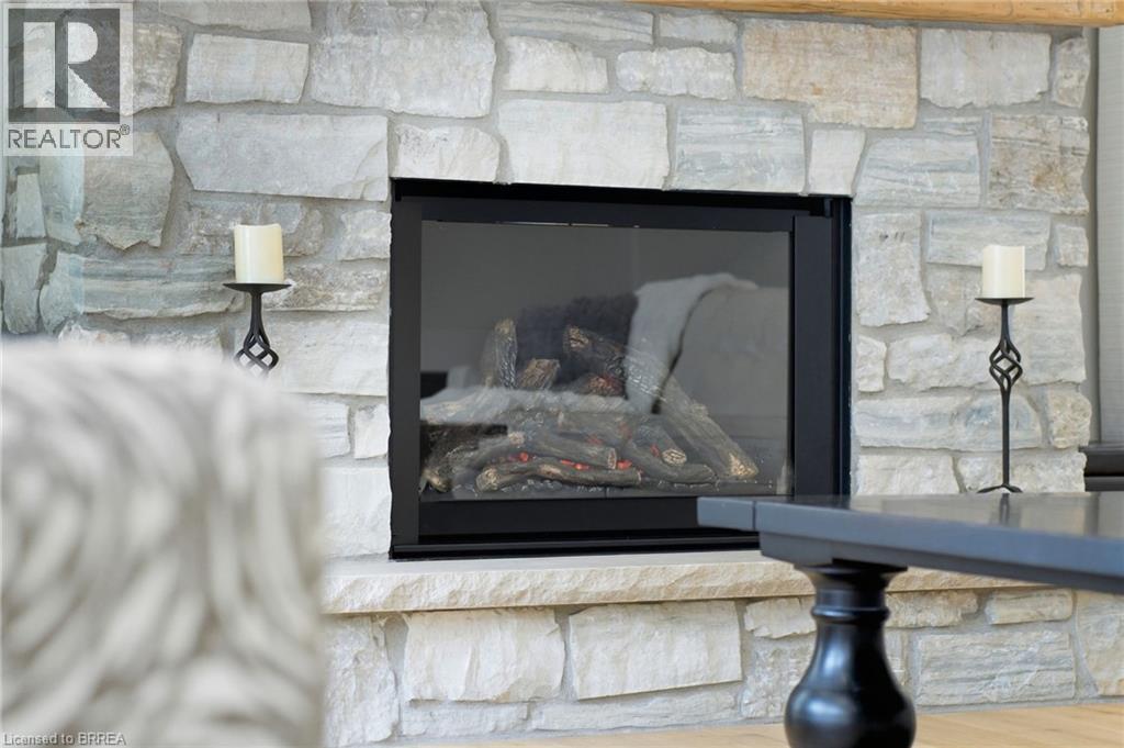 360 Robinson Road, Brantford, Ontario  N3T 5L7 - Photo 14 - 40823890