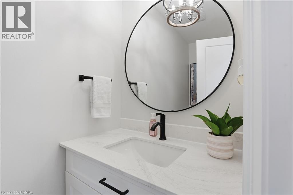 360 Robinson Road, Brantford, Ontario  N3T 5L7 - Photo 27 - 40823890