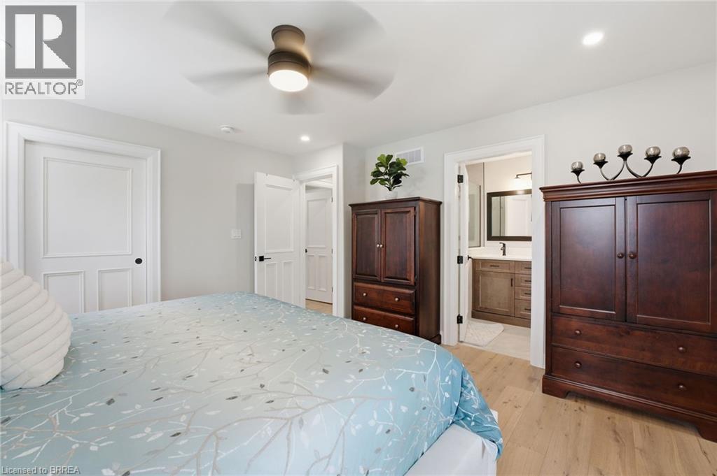 360 Robinson Road, Brantford, Ontario  N3T 5L7 - Photo 34 - 40823890