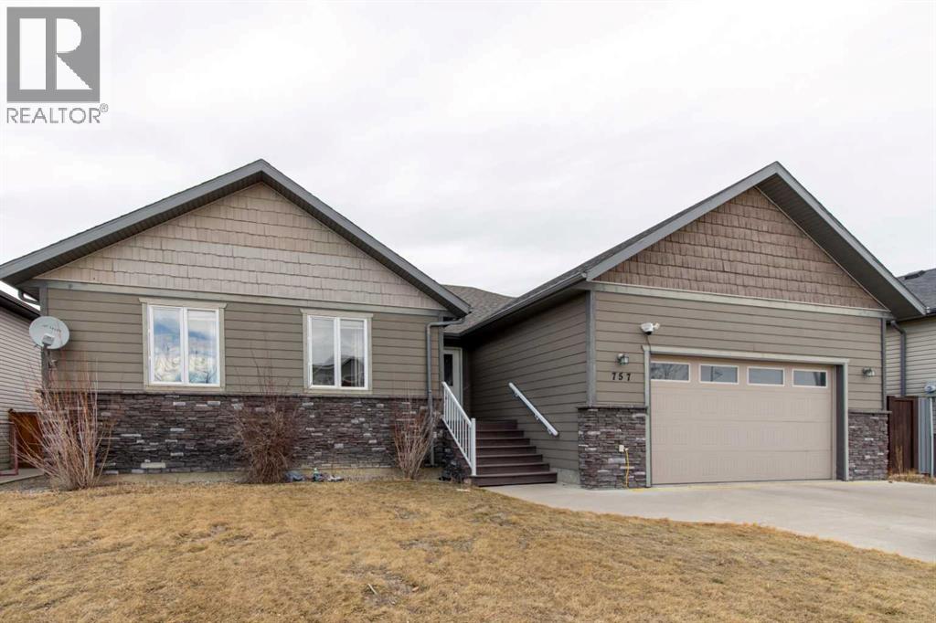 757 27 Street, Fort Macleod, Alberta  T0L 0Z0 - Photo 2 - A2290738