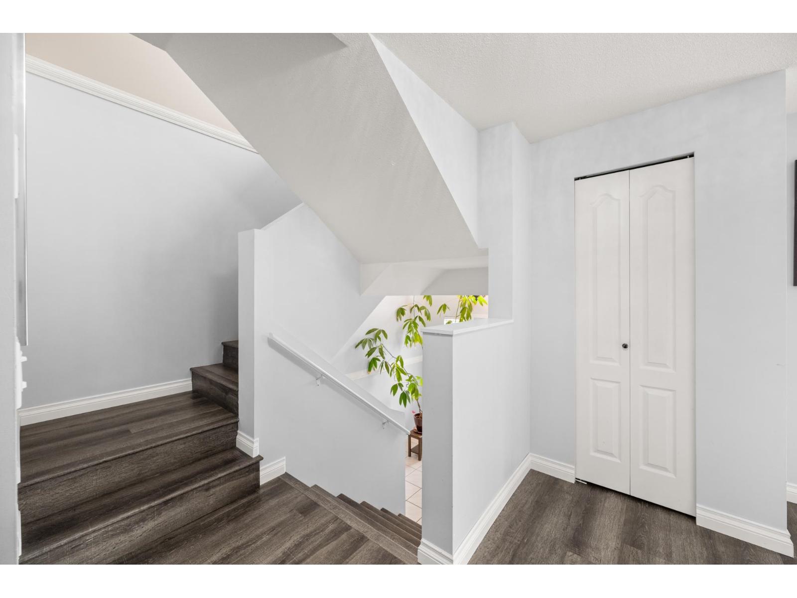 36 32339 7 Avenue, Mission, British Columbia  V2V 6T7 - Photo 17 - R3104044