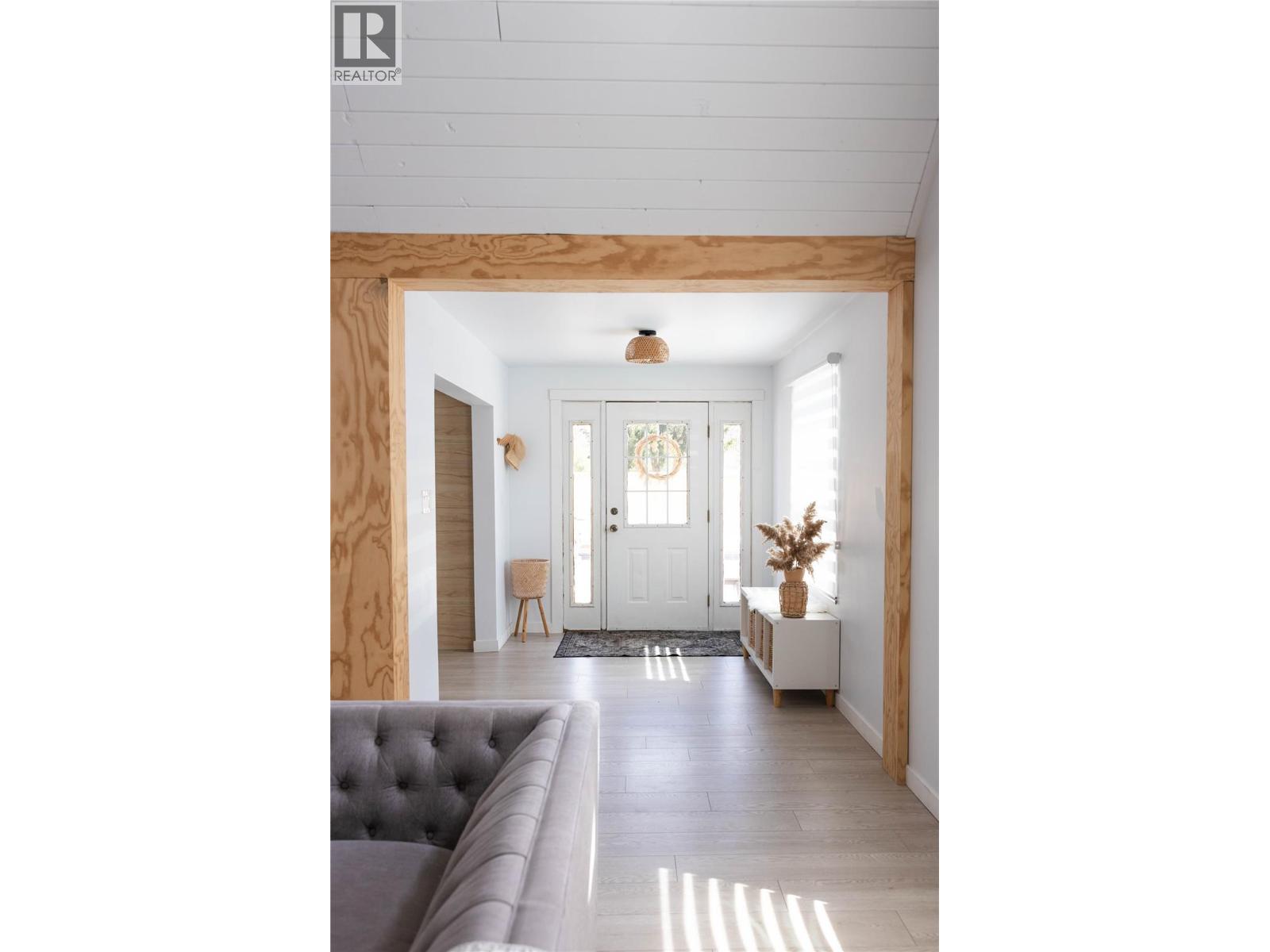 72 81st Avenue, Grand Forks, British Columbia  V0H 1H0 - Photo 5 - 10384598