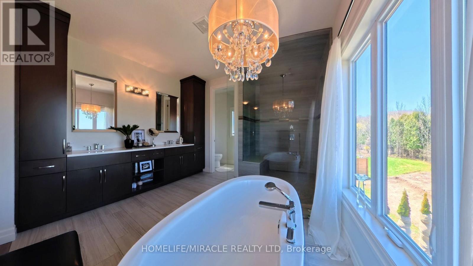 102 Deer Creek Street, Kitchener, Ontario  N2A 4B8 - Photo 32 - X13048438