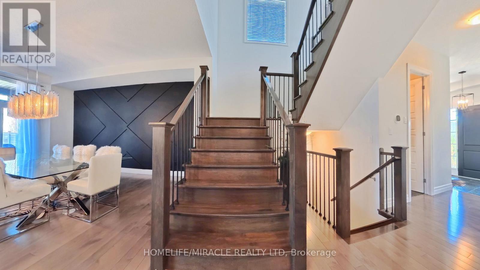 102 Deer Creek Street, Kitchener, Ontario  N2A 4B8 - Photo 7 - X13048438