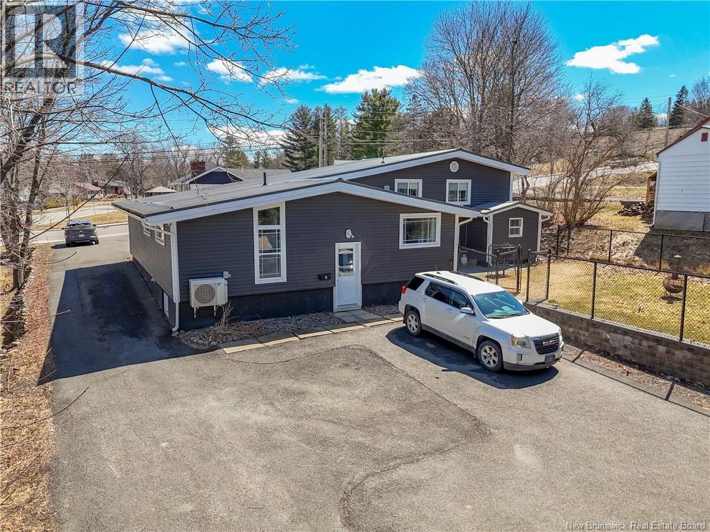 675 Smythe Street, Fredericton, New Brunswick  E3B 3G2 - Photo 4 - NB138021