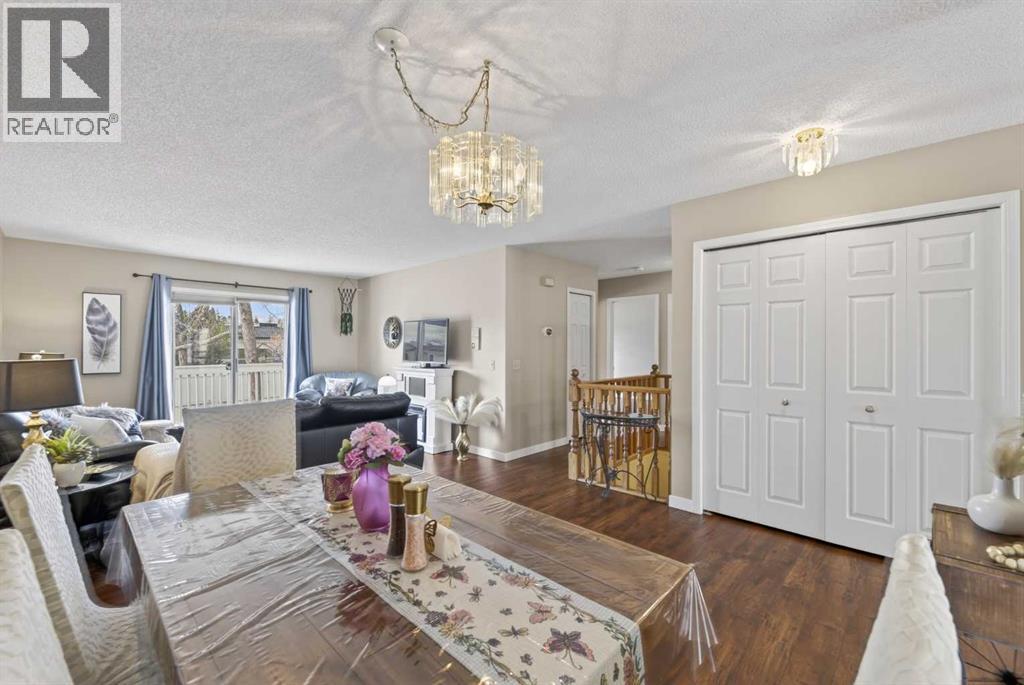 24 Deer Ridge Close Se, Calgary, Alberta  T2J 7C2 - Photo 2 - A2300719