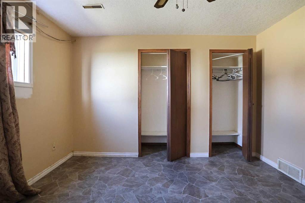 184 Upland Boulevard W, Brooks, Alberta  T1R 0R1 - Photo 33 - A2302379