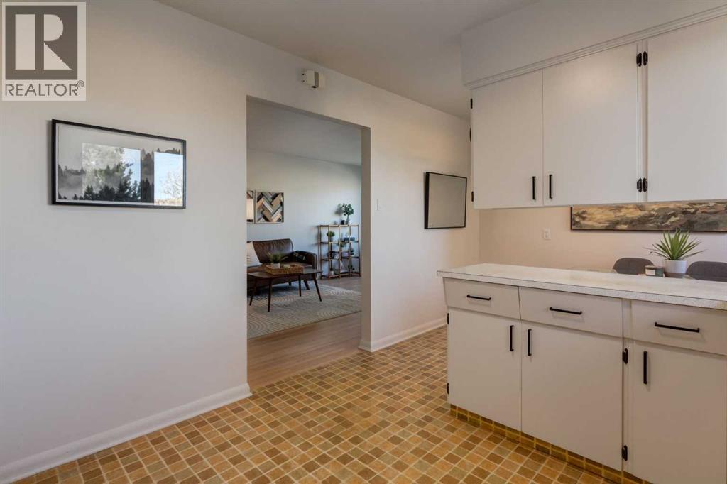 126 Winston Drive SW, Calgary, Alberta  T3C 2P9 - Photo 12 - A2304763