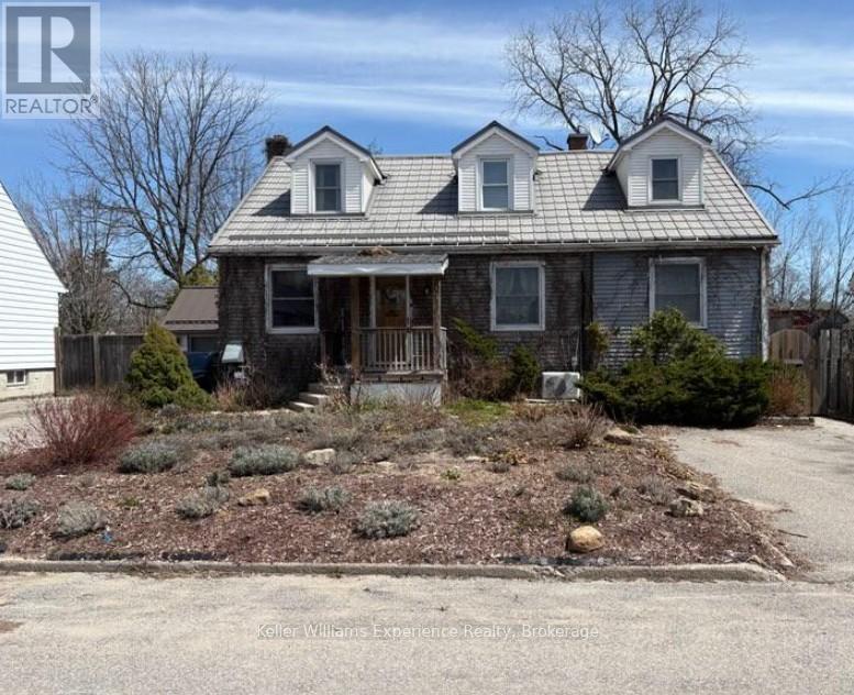 65 DRURY LANE, Barrie, Ontario