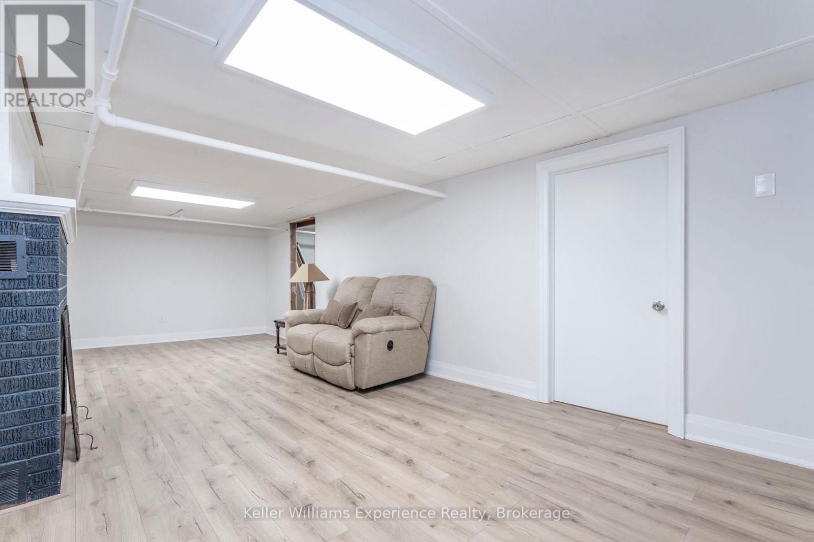 65 Drury Lane, Barrie, Ontario  L4M 3C9 - Photo 18 - S13048326