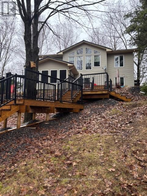 1099 Summer Lane, Minden Hills, Ontario  K0M 2K0 - Photo 2 - X12938388