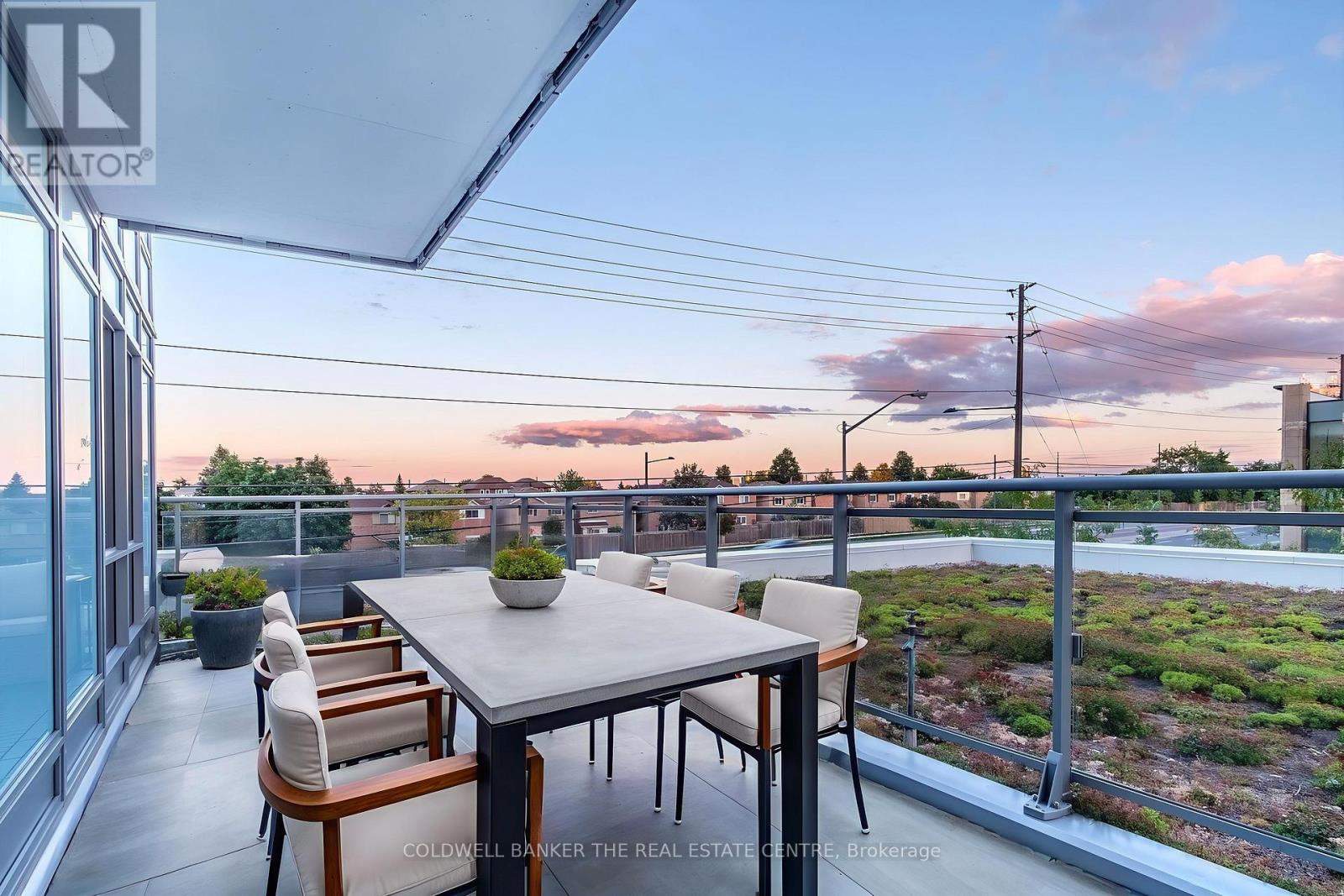 SUITE 204 - 7890 BATHURST STREET, Vaughan, Ontario