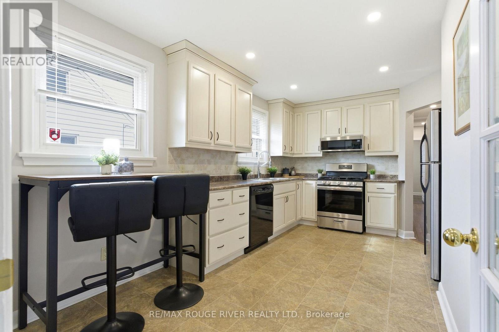 577 Sinclair Street, Cobourg, Ontario  K9A 2Y8 - Photo 15 - X12886346