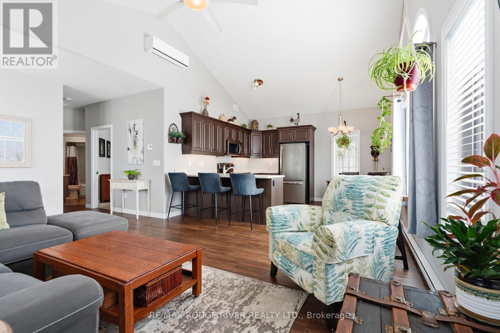 1101 - 300 Croft Street, Port Hope, Ontario  L1A 0E1 - Photo 11 - X12903678