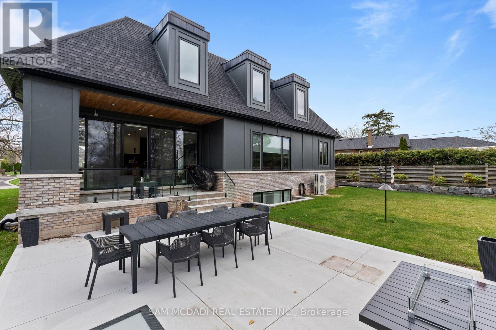 107 Vista Boulevard, Mississauga, Ontario  L5M 1W1 - Photo 45 - W13045252