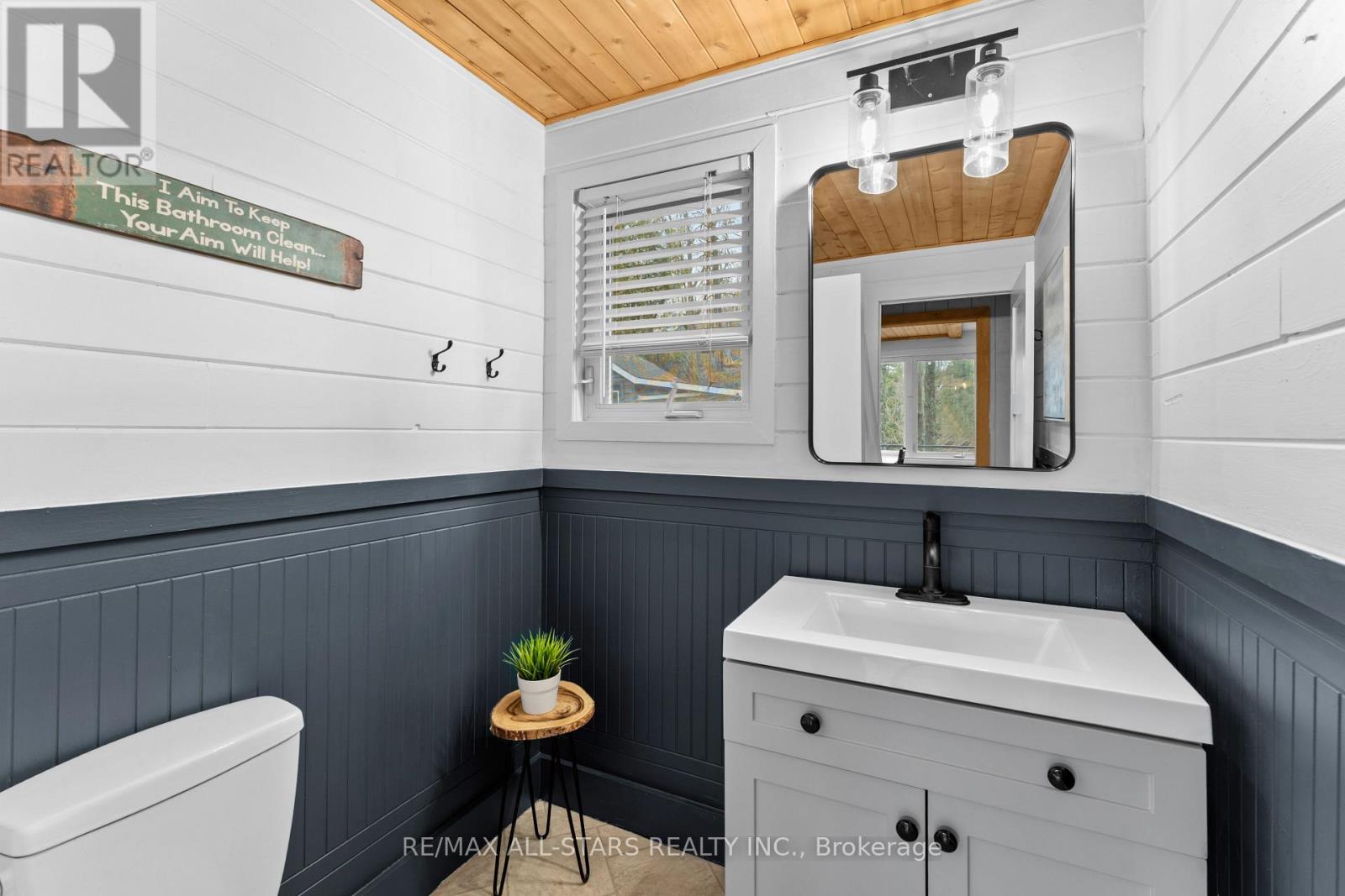 244 Deer Bay Reach Byway S, Trent Lakes, Ontario  K0L 2H0 - Photo 16 - X12990714