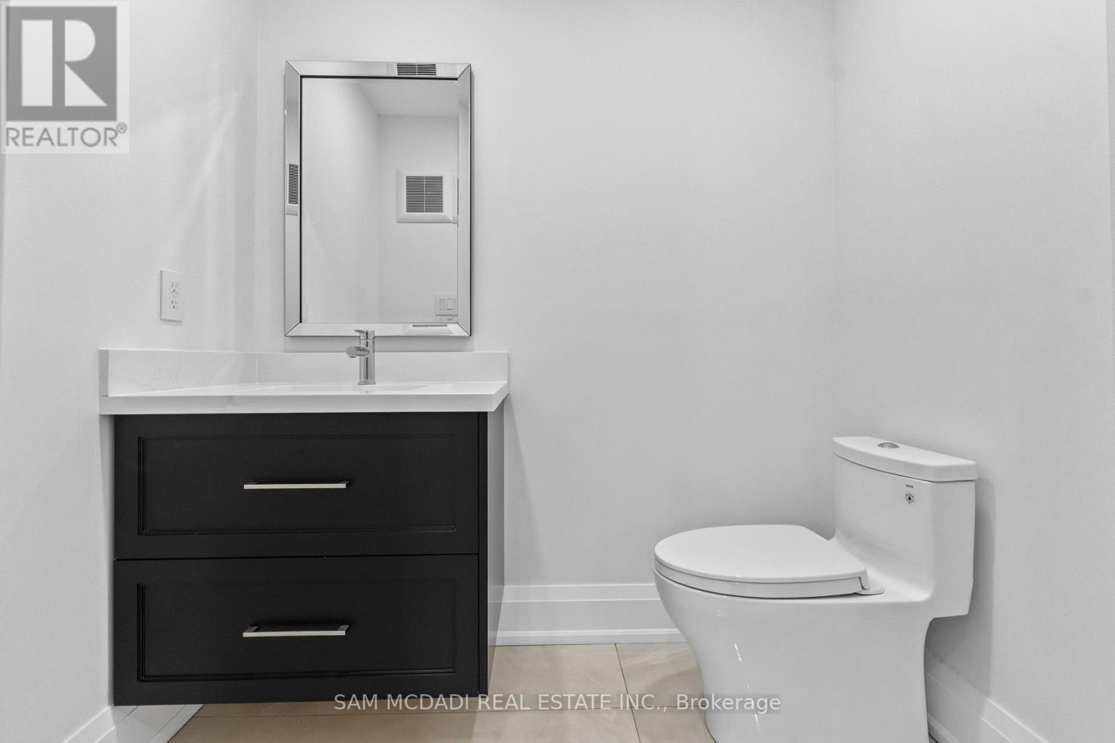 107 Vista Boulevard, Mississauga, Ontario  L5M 1W1 - Photo 39 - W13045252