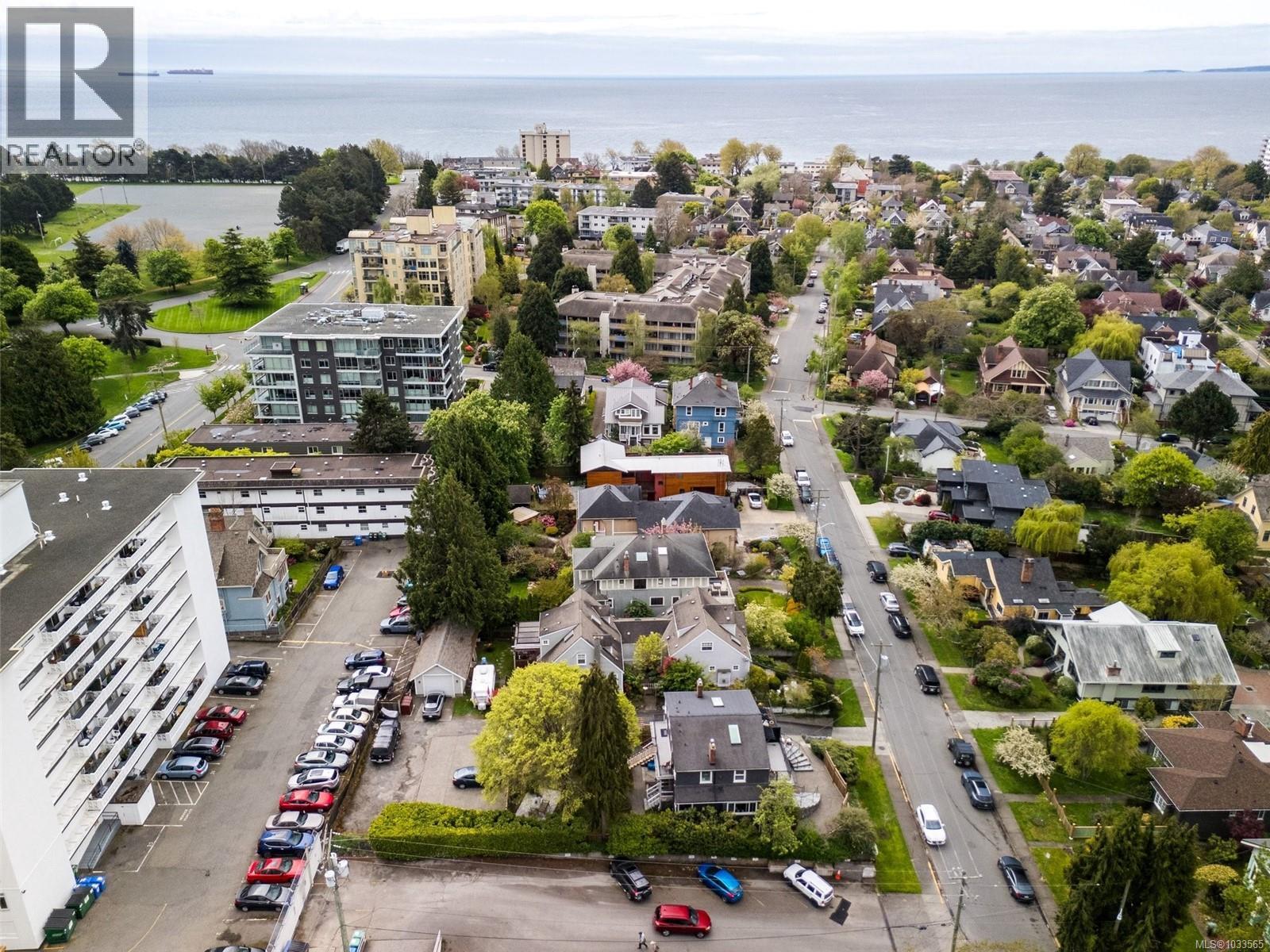 239 St. Andrews St, Victoria, British Columbia  V8V 2N1 - Photo 34 - 1033565